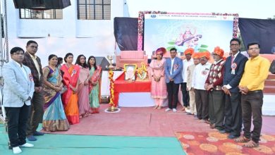 नव्या पिढीने समर्पित वृत्तीने कलेचा विकास केला पाहिजे- सुश्मिता विखे पाटील