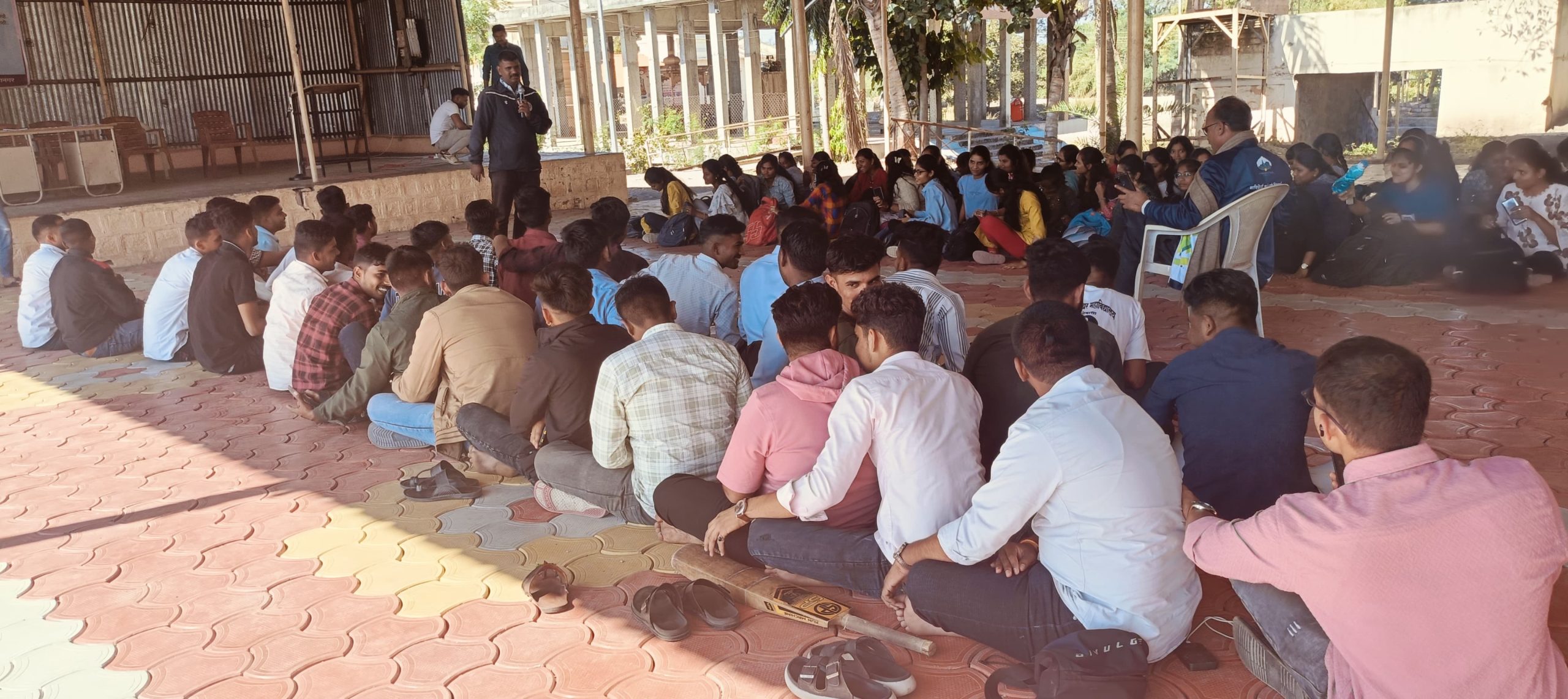 नेवासा येथे श्रमसंस्कार शिबिरात स्नेहालय उडान प्रकल्पाचा बालविवाह विरोधी कार्यक्रम
