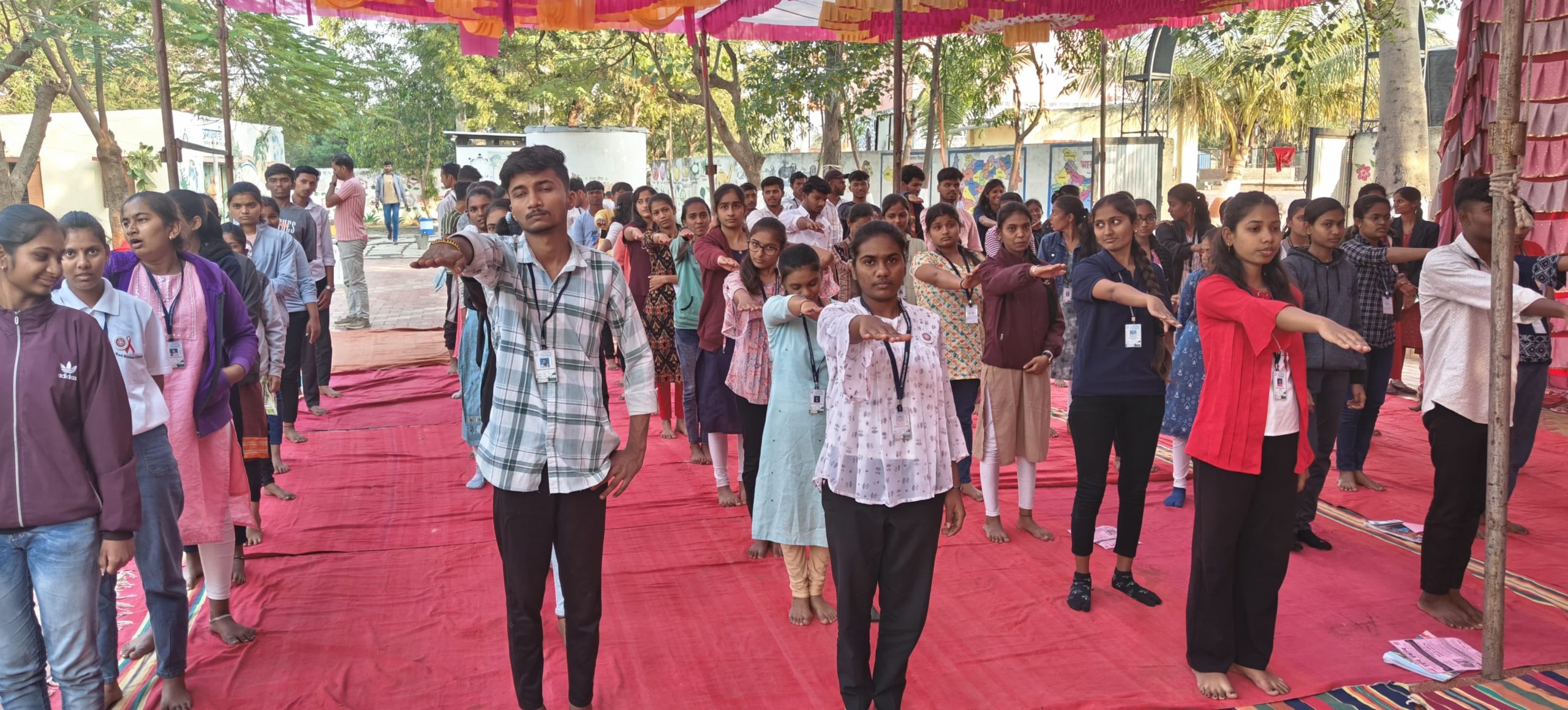 राष्ट्रीय सेवा योजना विशेष श्रमसंस्कार शिबिरात स्नेहालय उडान प्रकल्पाचे बालविवाह प्रतिबंधक जागृती व्याख्यान