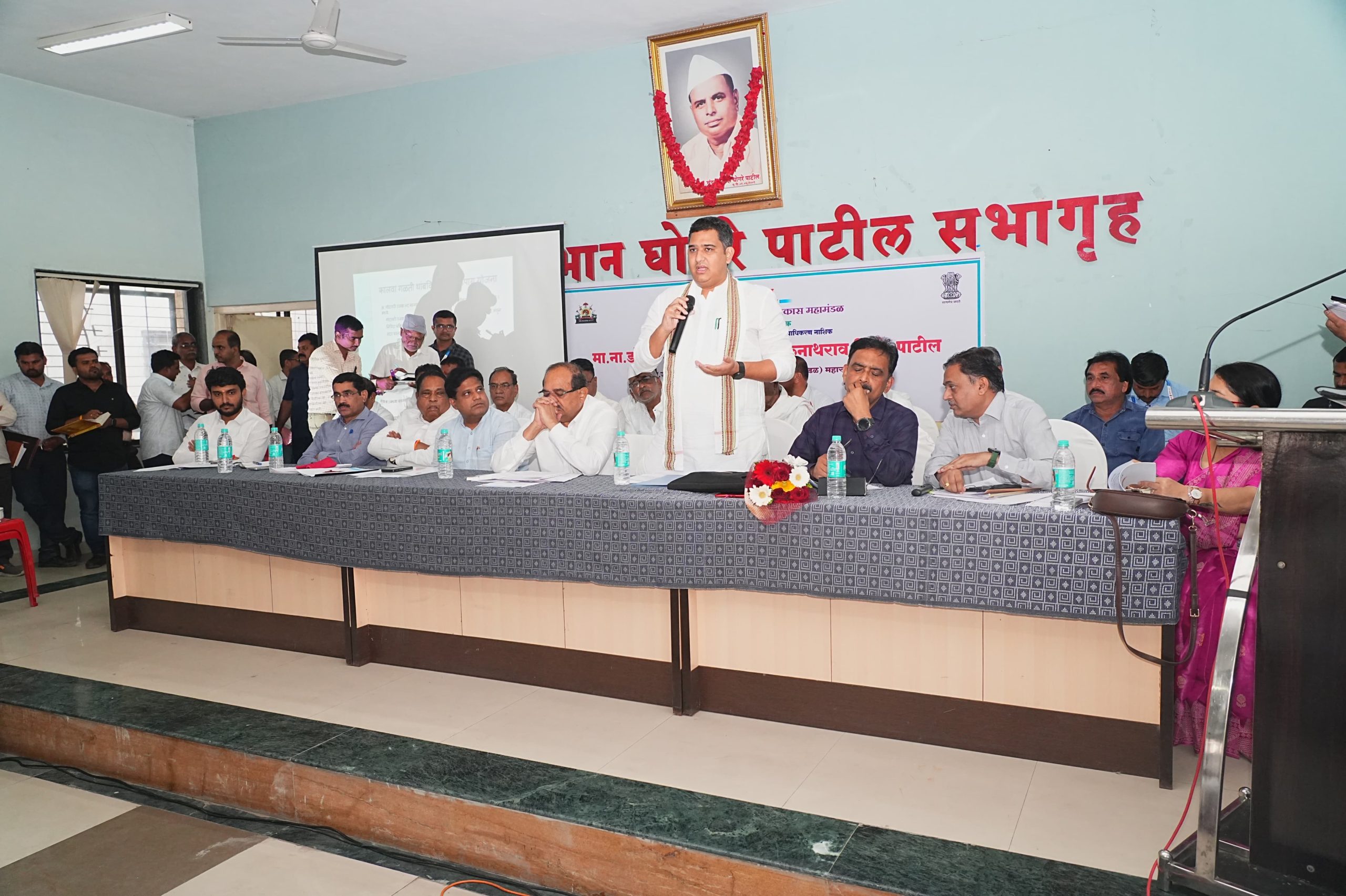 तीन आवर्तनाचे चार आवर्तन करा आ.आशुतोष काळेंची कालवा सल्लागार समितीच्या बैठकीत मागणी!