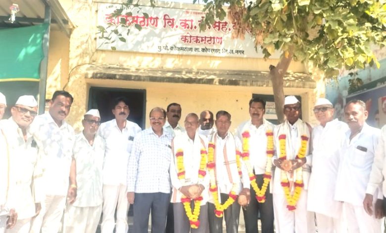 कोकमठाण सोसायटीच्या अध्यक्षपदी काळे गटाचेआप्पासाहेब लोहकने तर उपाध्यक्षपदी पदी कोल्हे गटाचे कालिदास धीवर यांची निवड कोकमठाण सोसायटीच्या अध्यक्षपदी काळे गटाचेआप्पासाहेब लोहकने तर उपाध्यक्षपदी पदी कोल्हे गटाचे कालिदास धीवर यांची निवड