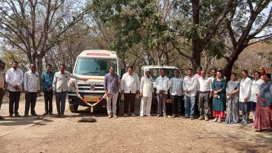 मंत्री राधाकृष्ण विखे पाटील यांच्या विशेष प्रयत्नातुन संवत्सर (ता. कोपरगाव)प्राथमिक आरोग्य केंद्रास रुग्णवाहिका प्राप्त 