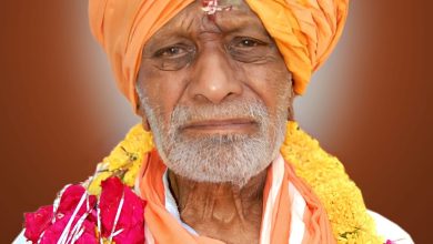महंत श्री.नारायणगिरीजी महाराजांच्या पुण्यतिथी सोहळ्या निमित्त जळगावात स्वामी काशिकानंद महाराज सरस्वती यांचे कीर्तन