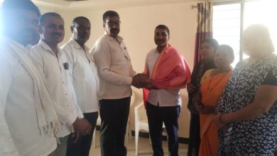 ग्रामविकासाची आदर्श दिशा दाखवणारे अधिकारी – मधुकर आग्रे यांचा सन्मान!