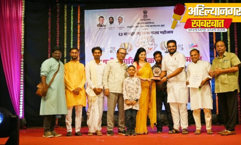आत्मा मालिकच्या बालनाट्यास उत्कृष्ट नाट्य निर्मिती पुरस्कार आत्मा मालिकच्या बालनाट्यास उत्कृष्ट नाट्य निर्मिती पुरस्कार
