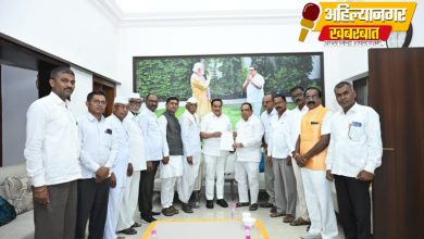 वळण योजनांसाठी खा. भाऊसाहेब वाकचौरे यांनी घेतली जलशक्ती मंत्री सी.आर.पाटील यांची भेट