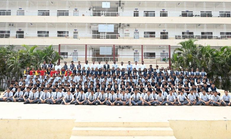आत्मा मालिकचा इतिहास घडवणारा निकाल;राज्यात सर्वाधिक ३५० विद्यार्थी शिष्यवृत्तीस ठरले पात्र! आत्मा मालिकचा इतिहास घडवणारा निकाल;राज्यात सर्वाधिक ३५० विद्यार्थी शिष्यवृत्तीस ठरले पात्र!
