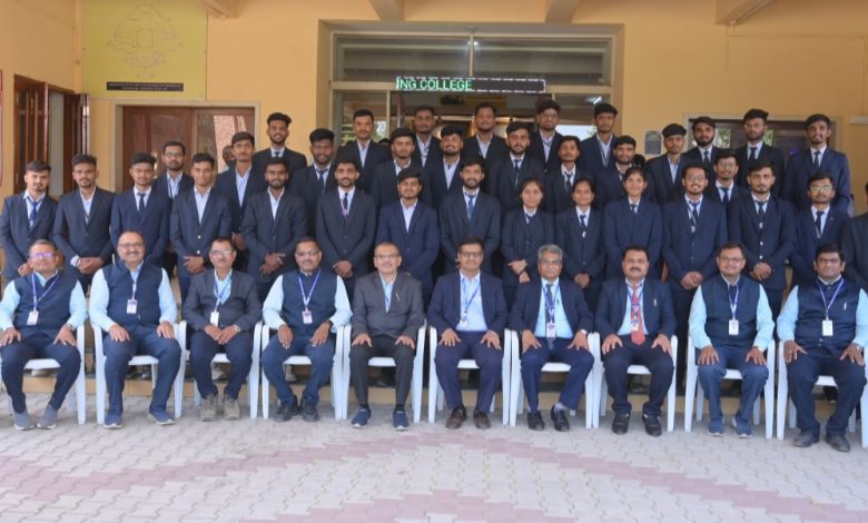 प्रवरेच्या अभियाञिकीच्या केमिकल विभागातील विद्यार्थ्यांची झाली शंभर टक्के प्लेसमेंट प्रवरेच्या अभियाञिकीच्या केमिकल विभागातील विद्यार्थ्यांची झाली शंभर टक्के प्लेसमेंट