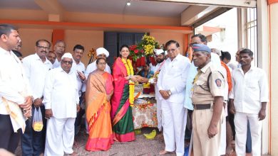 श्री.निवृत्तीनाथ पायी पालखी दिंडीचे लोणीत स्वागत