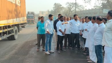 खंडोबा यात्रेपूर्वी नगर–मनमाड रस्त्याला वेग द्या; डॉ. सुजय विखे पाटील यांचा ठेकेदाराला सुचना