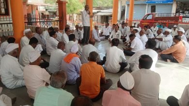 विना अट सरसकट कर्जमुक्तीसाठी शेतकऱ्यांचा एल्गार; अन्यथा वाकडीत बेमुदत अन्नत्याग व साखळी उपोषण