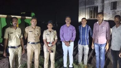 अवैध वाळू वाहतुकीवर परि.पोलीस उपअधीक्षक कल्पना पवार यांची पुन्हा धडाकेबाज कारवाई; ११ लाख २० हजारांचा मुद्देमाल जप्त कारेगाव व खानापूर शिवारात दोन स्वतंत्र कारवाया; वाळूसह टेम्पो, ट्रॅक्टर-ट्रॉली जप्त