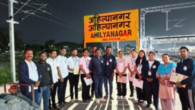 संकटग्रस्त बालकांच्या शोधासाठी स्नेहालय मुक्ती वाहिनीचे नाईट पेट्रोलिंग