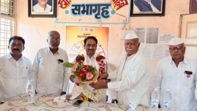 आकारपीडित शेतकऱ्यांचा लढा जिंकून दिल्याबद्दल टाकळीभान ग्रामस्थांच्यावतीने ॲड. अजितदादा काळे यांचा जाहीर सत्कार