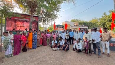 घटस्थापनेच्या निमित्ताने श्रीक्षेत्र एकविरा येथून ज्योत आणण्यासाठी जळगावचे युवक रवाना
